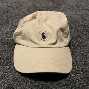 ONE SIZE Polo tan hat. Adjustable. In great condition barely worn